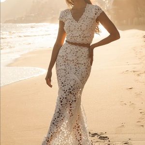 Lulu’s Lace Two Piece Set